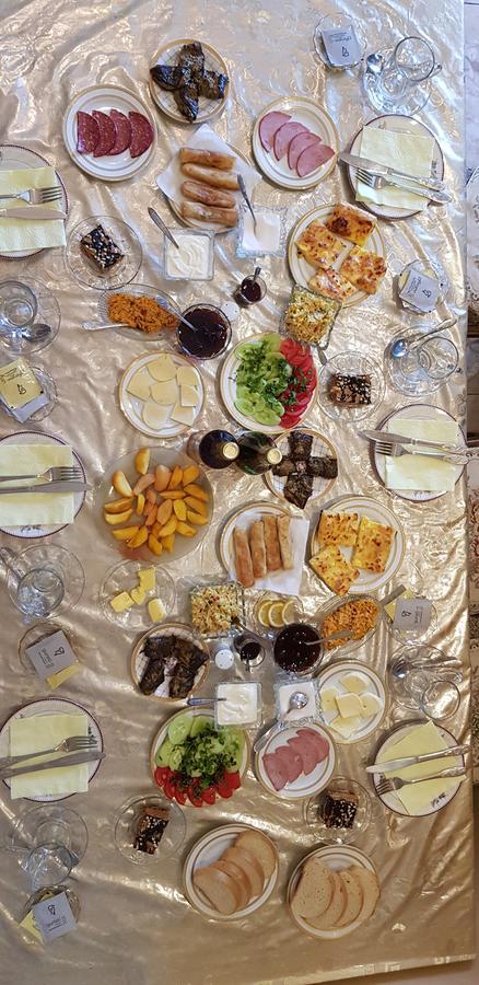 Family Hotel Parajanov Tbilisi ภายนอก รูปภาพ